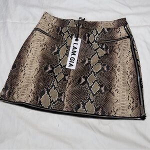 NWT I.AM.GIA snake skin skirt size L